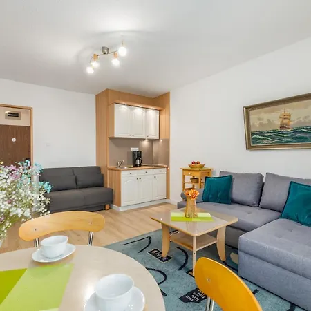 Comfy Turystyczna 300 M To The By Renters Apartment Miedzyzdroje