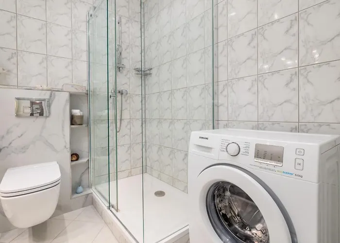 Comfy Turystyczna 300 M To The By Renters Apartamento